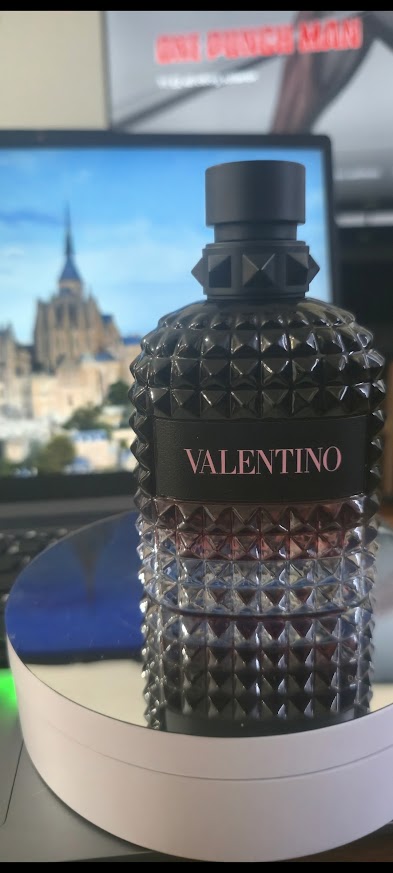 Valentino Uomo Born In Roma Intense